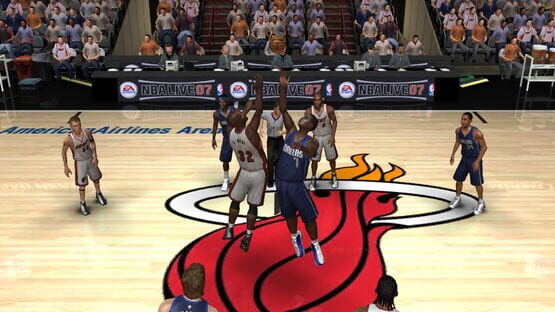 NBA Live 07: स्क्रीनशॉट 2